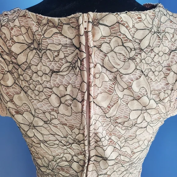 Light Pink Knee Length Dress - Picture 5 of 5